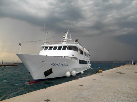 mantalena_in storm