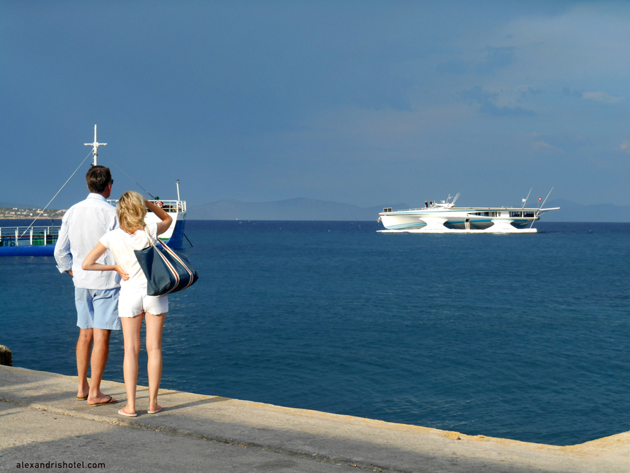 solar_boat_Spetses