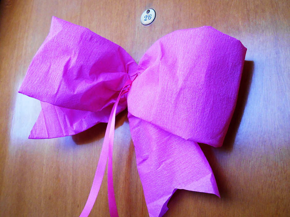 questroom_entrance_door